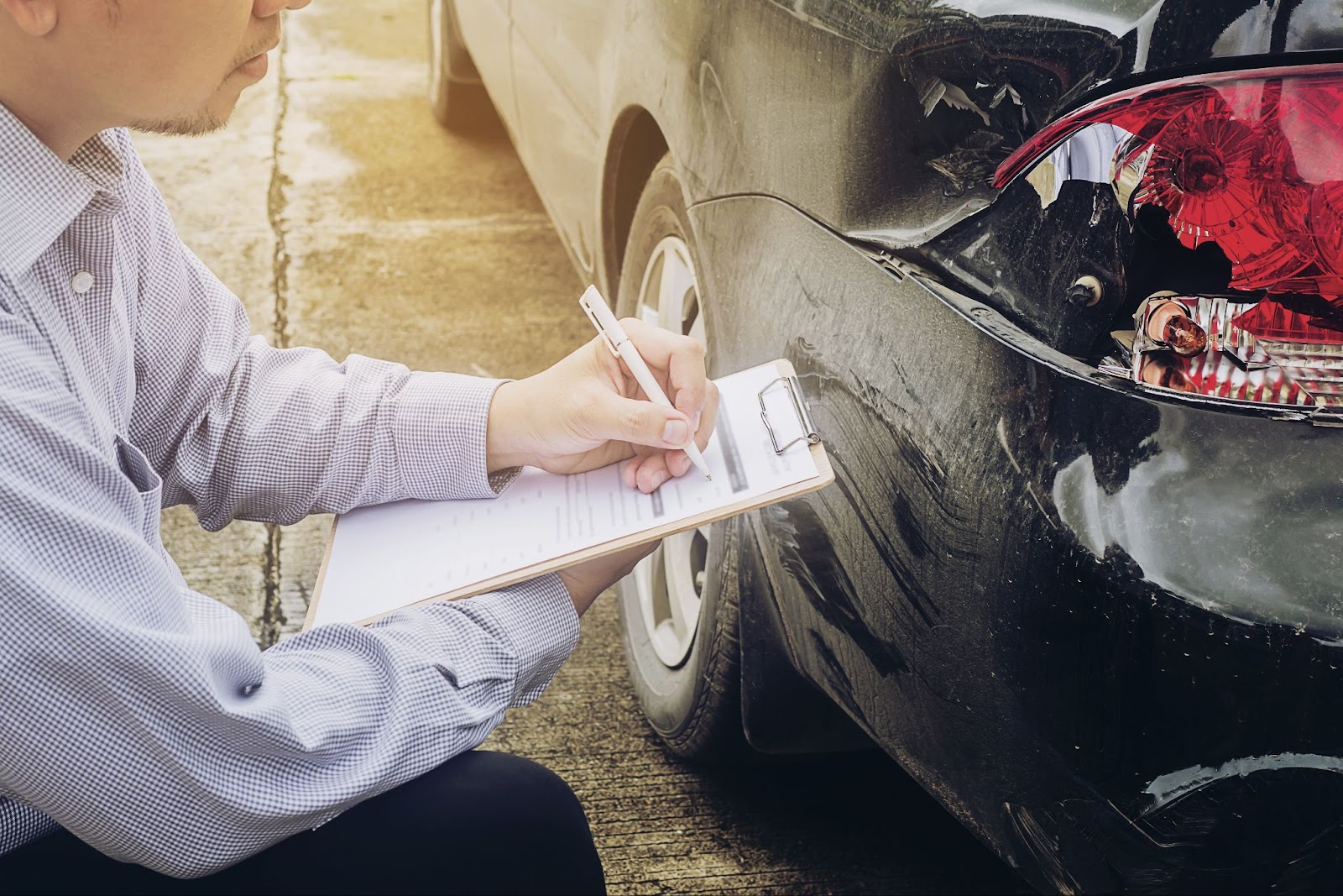 Choosing the Top Car Insurance in the UAE