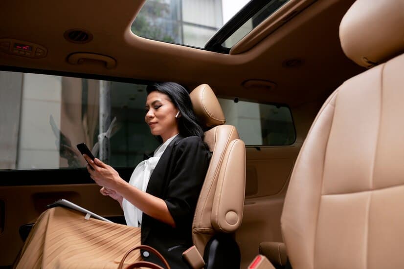 How to Rent a Car in Abu Dhabi: Unlock Abu Dhabi Adventures